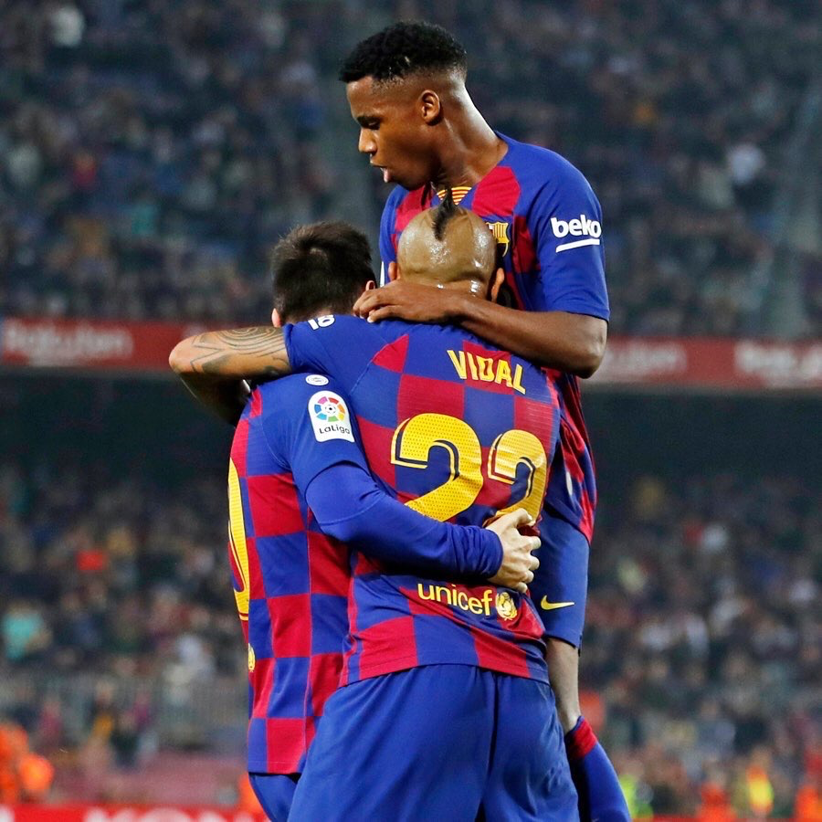 九游娱乐官方-非洲赛场新星崭露头角斩获胜利的简单介绍