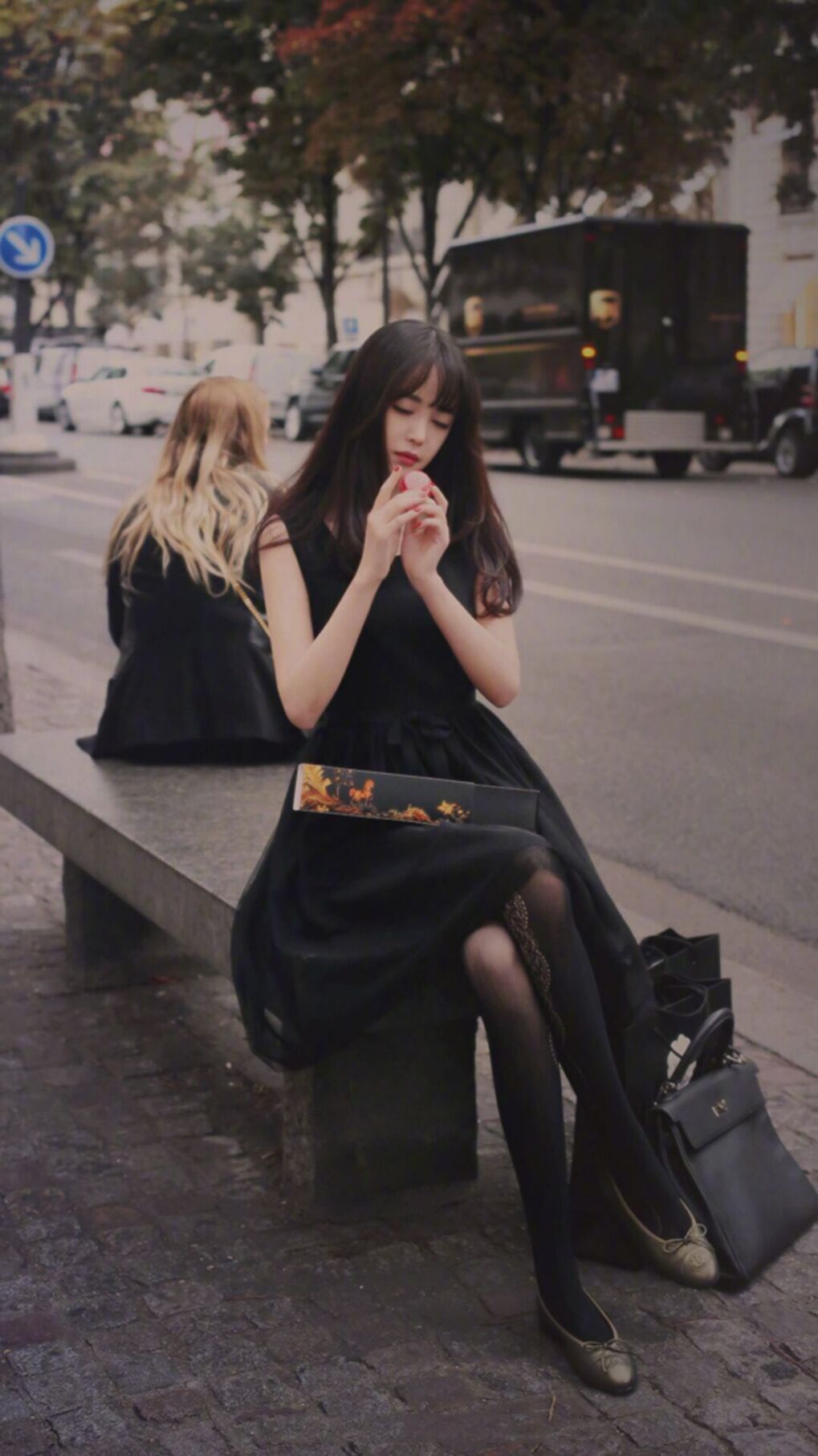 九游app下载-利拉德超神评分拉满，上海队铁血防守锁死国王，个人英雄主义与团队协作的终极对弈