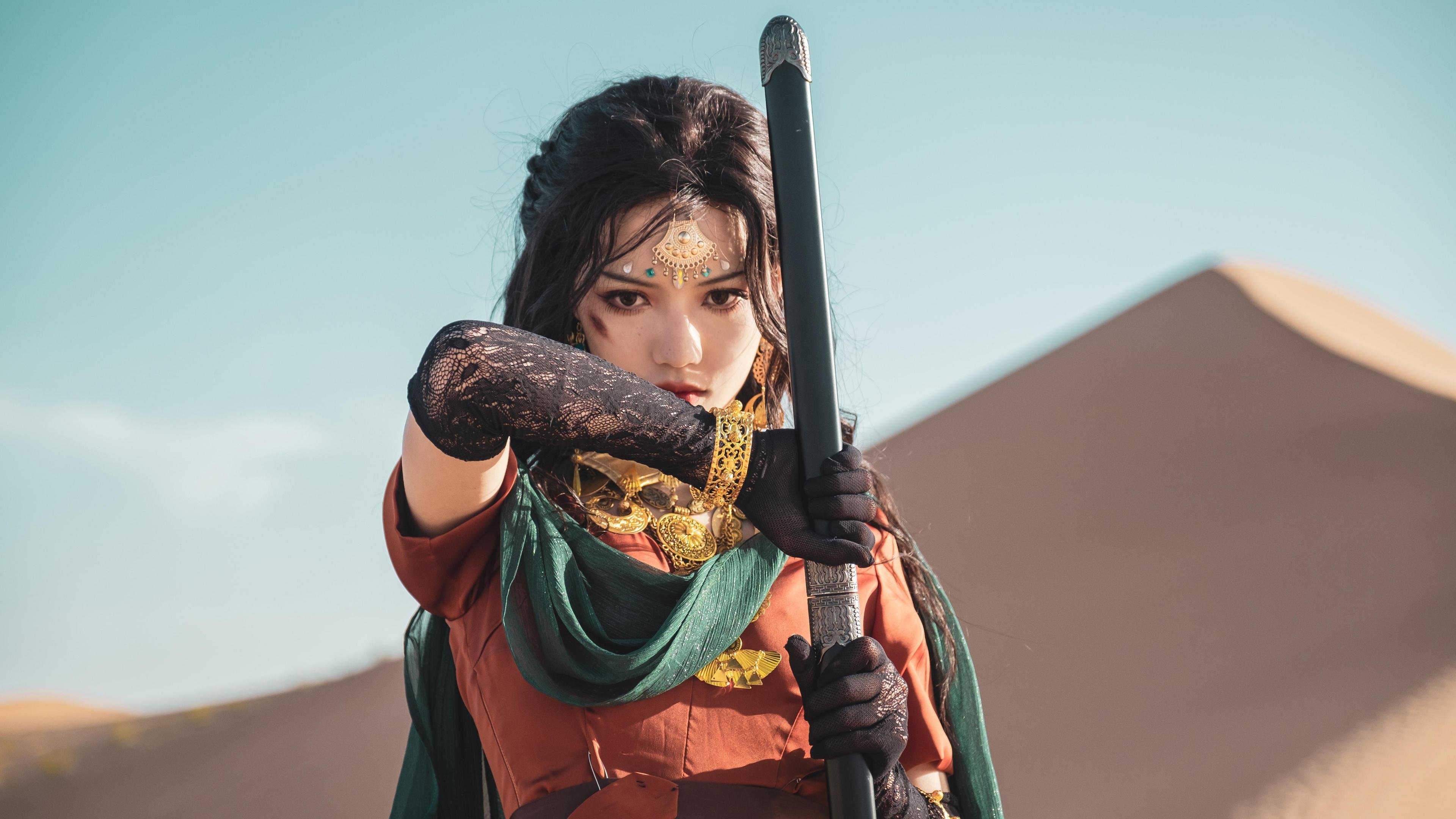 九游游戏-防守铁壁与进攻风暴，勇士锁死快船，锡安欧冠半决赛接管比赛